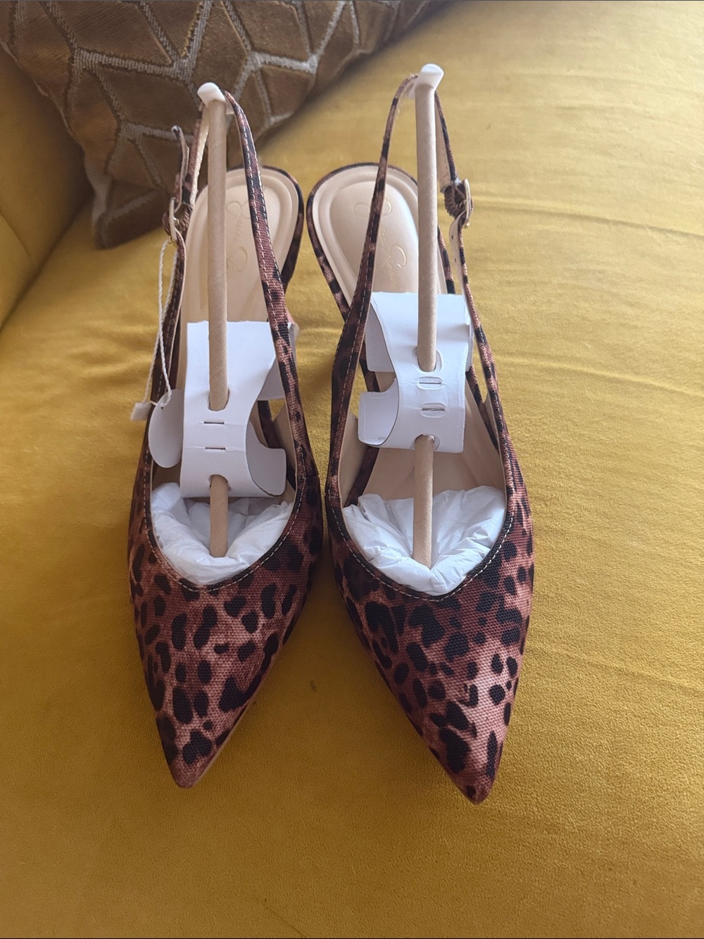 Jessica Simpson Natural Pointed Toe Slingback Heels - Natural NWT